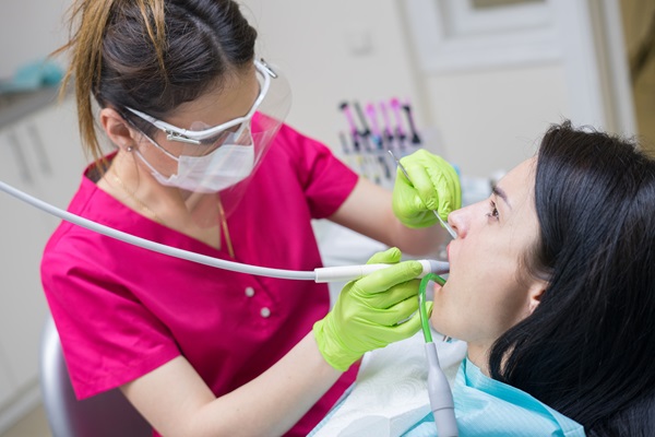 What To Expect After A Deep Dental Cleaning